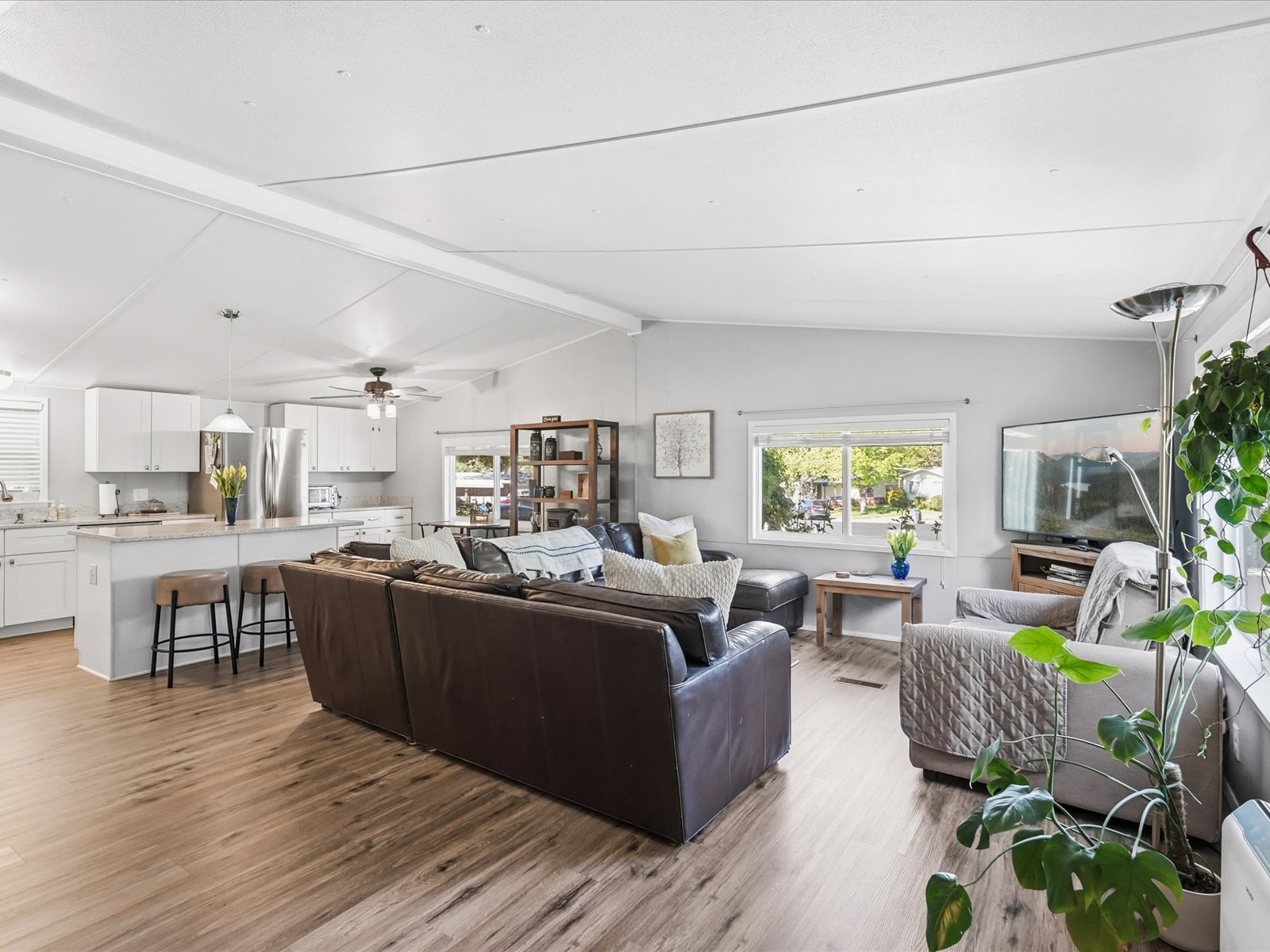 145 Taylor Avenue, view 6