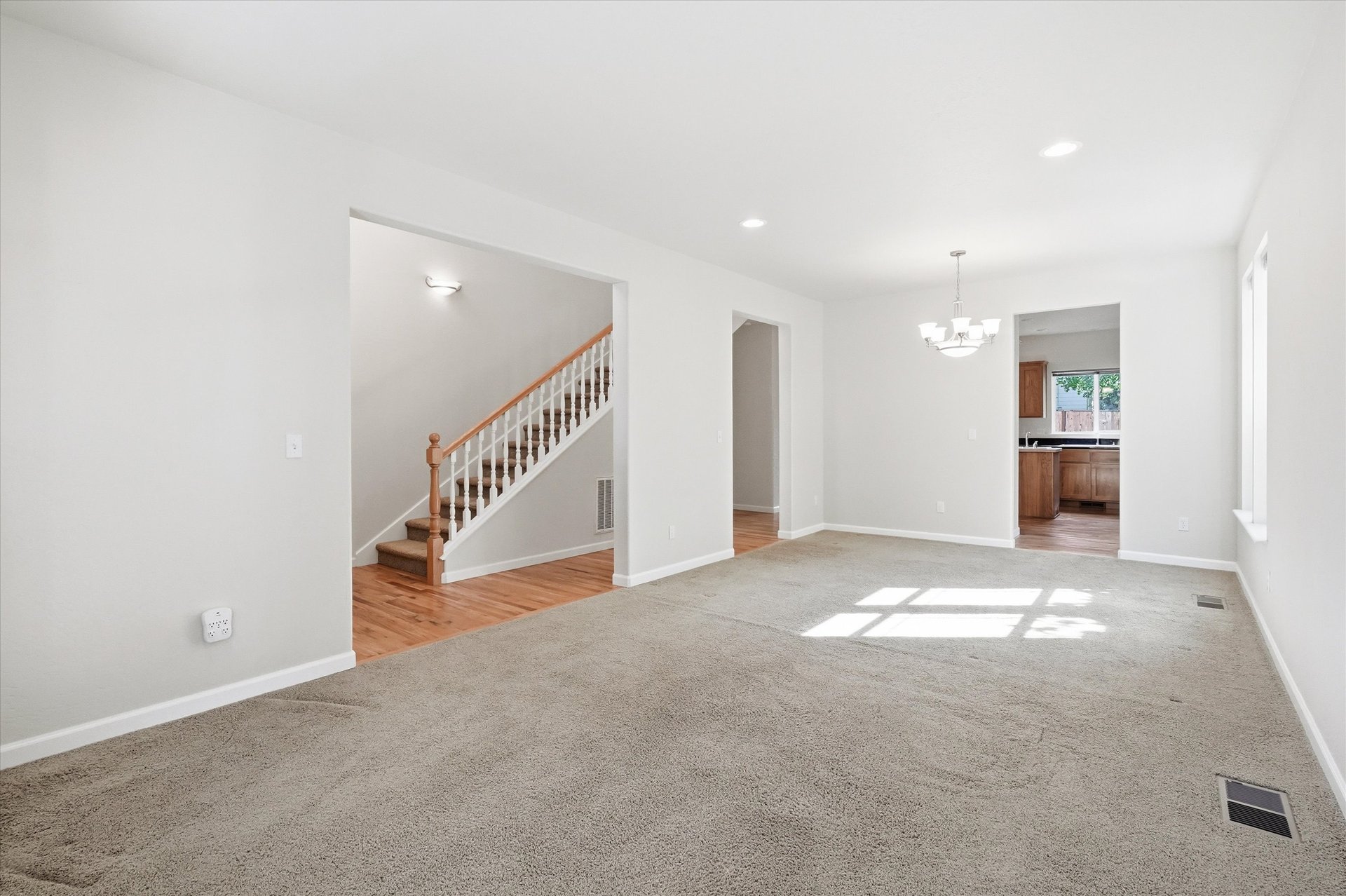 1852 Summer Place, view 8
