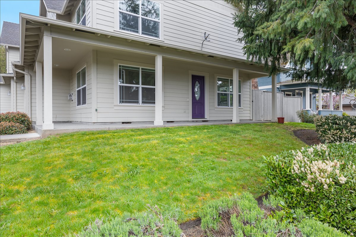 228 Talent Avenue #16, view 2