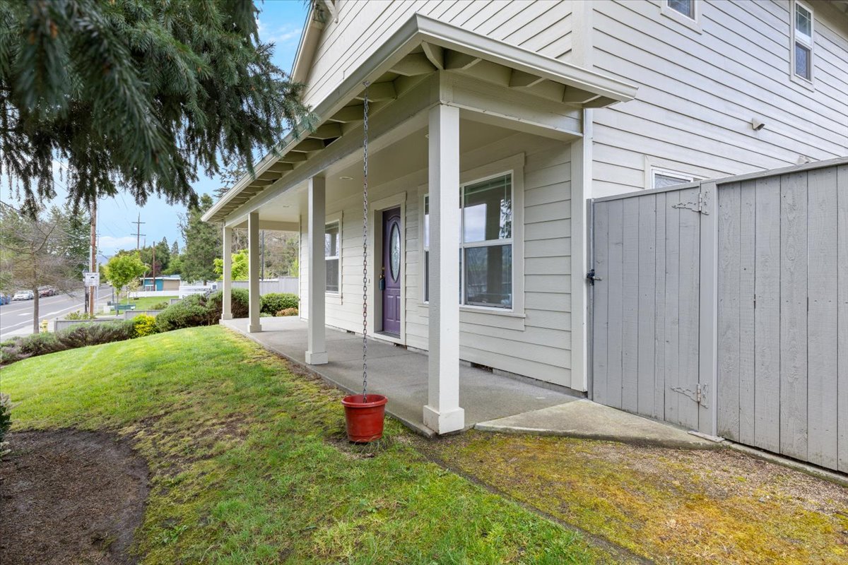 228 Talent Avenue #16, view 4