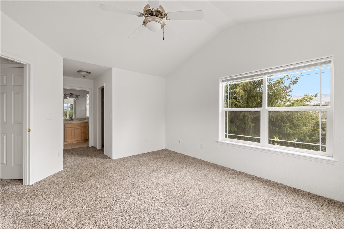 228 Talent Avenue #16, view 14