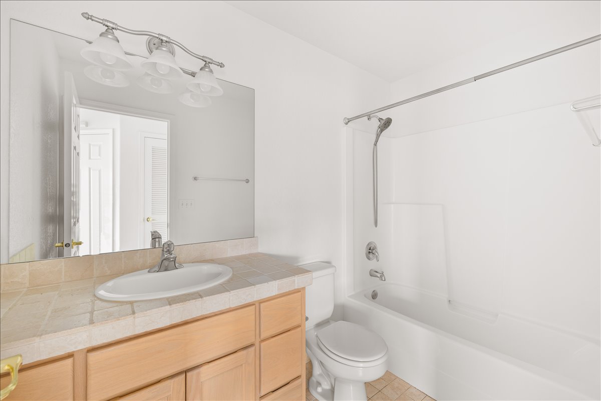 228 Talent Avenue #16, view 18