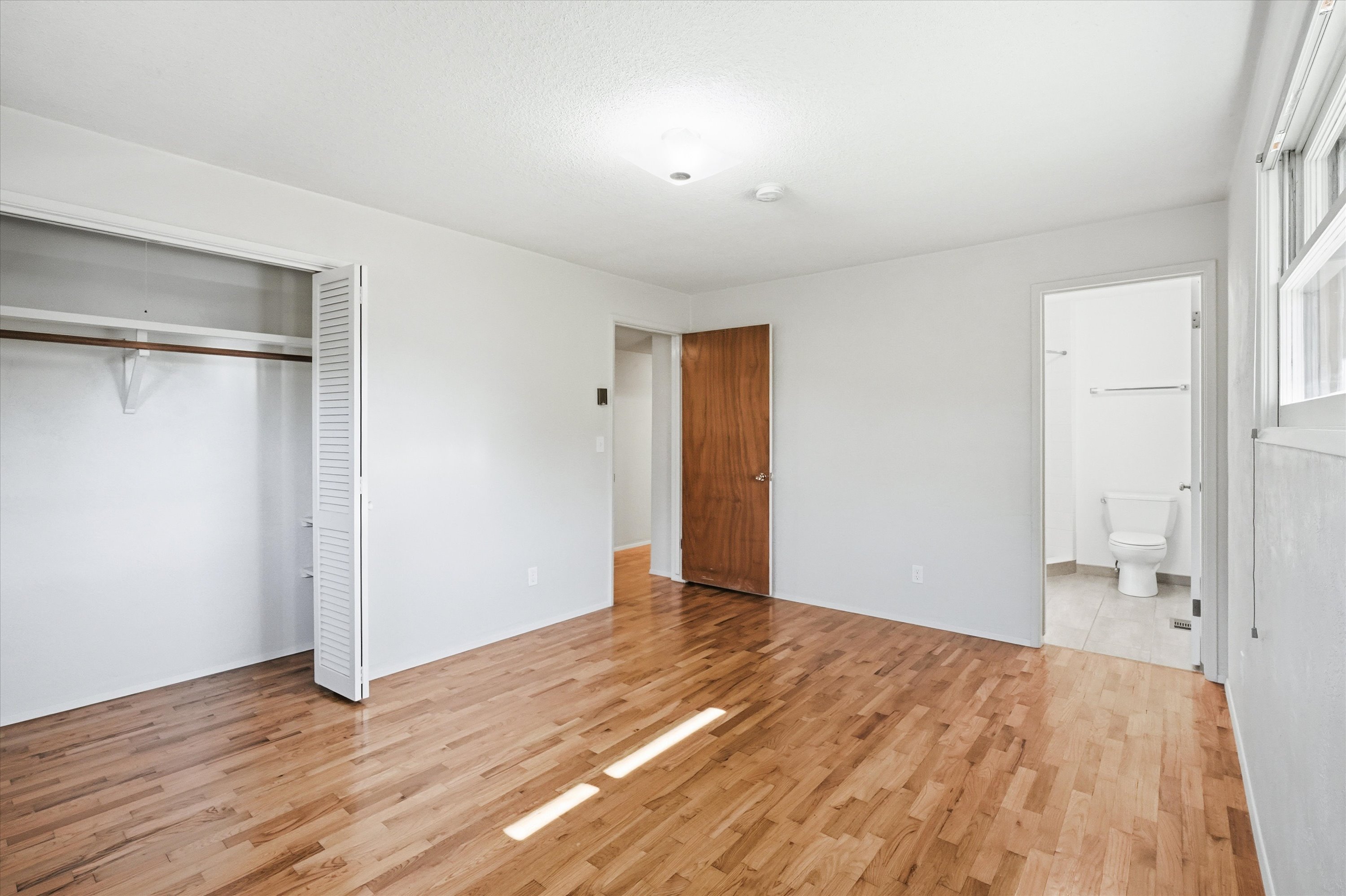 316 Stanley Avenue, view 22