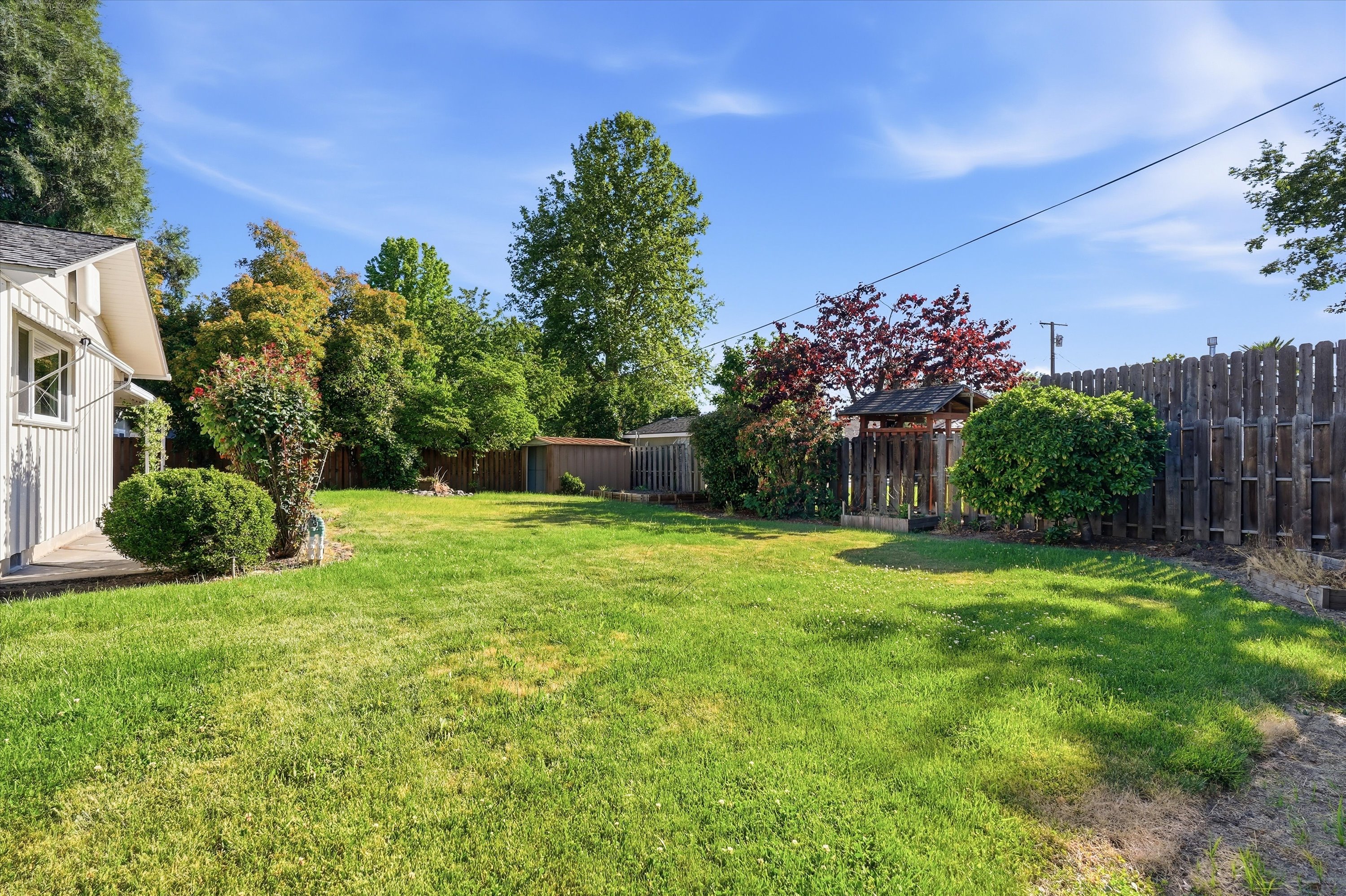 316 Stanley Avenue, view 28