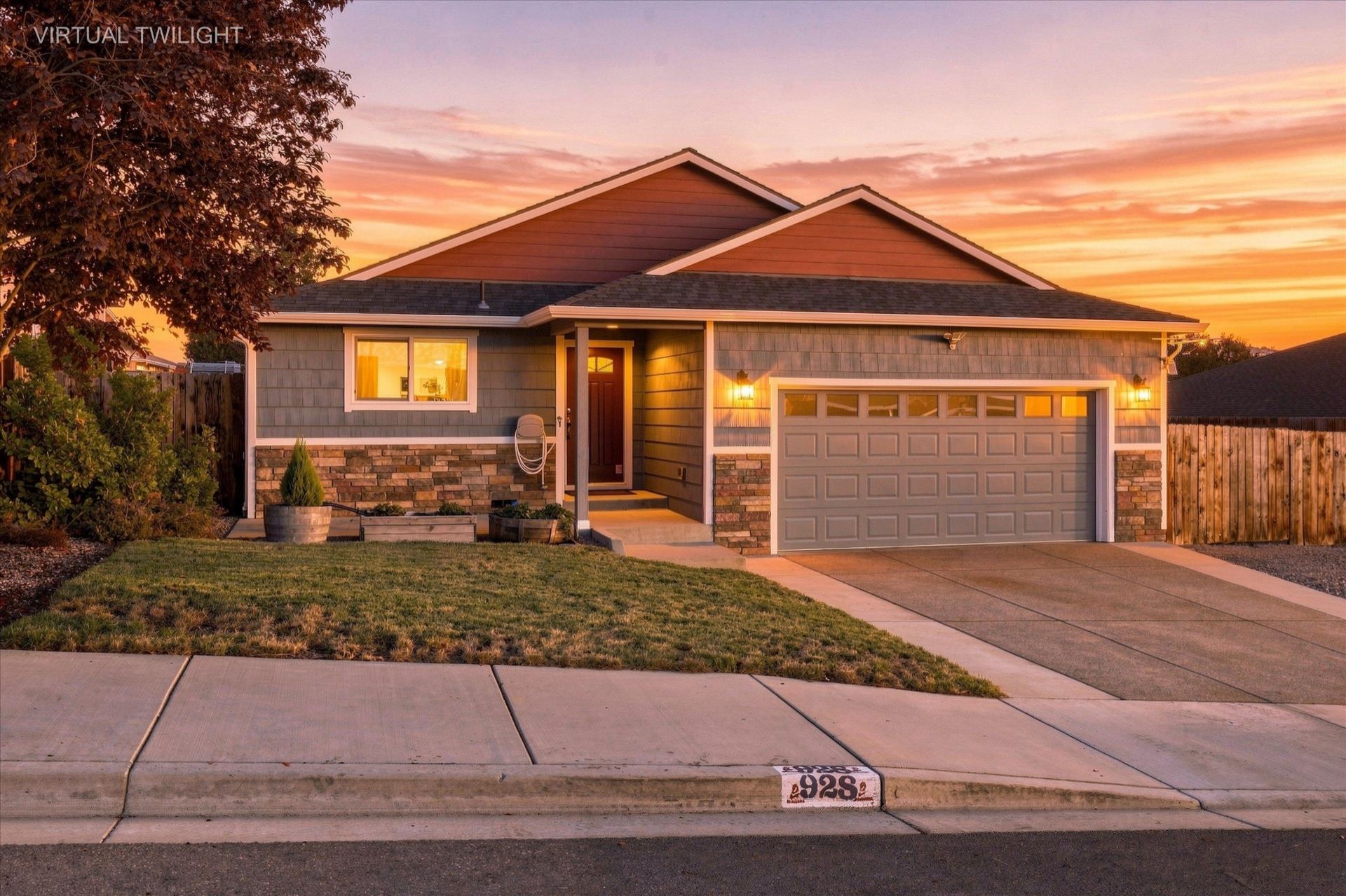 928 Stonewater Drive at twilight