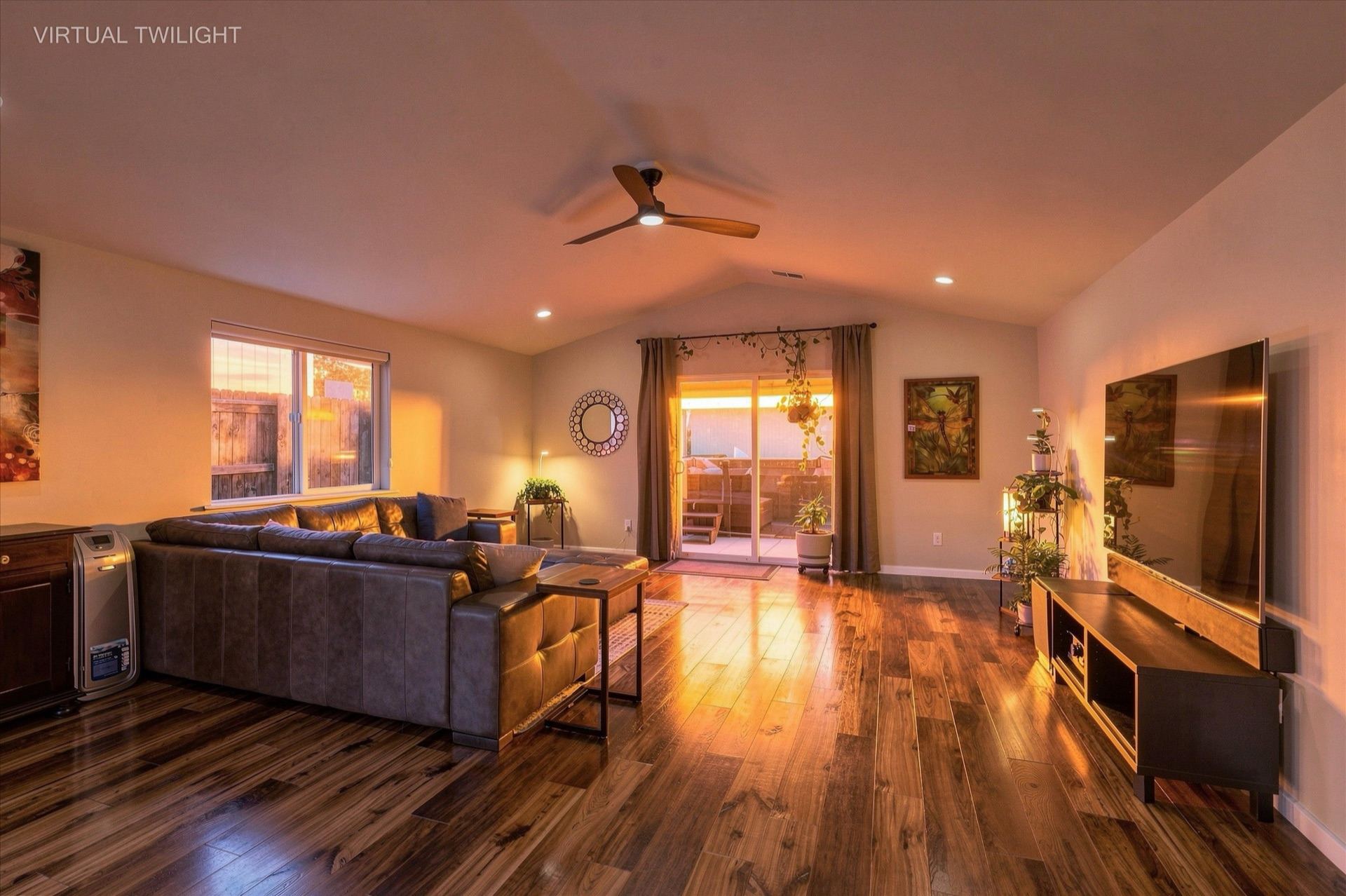 928 Stonewater Drive, view 4