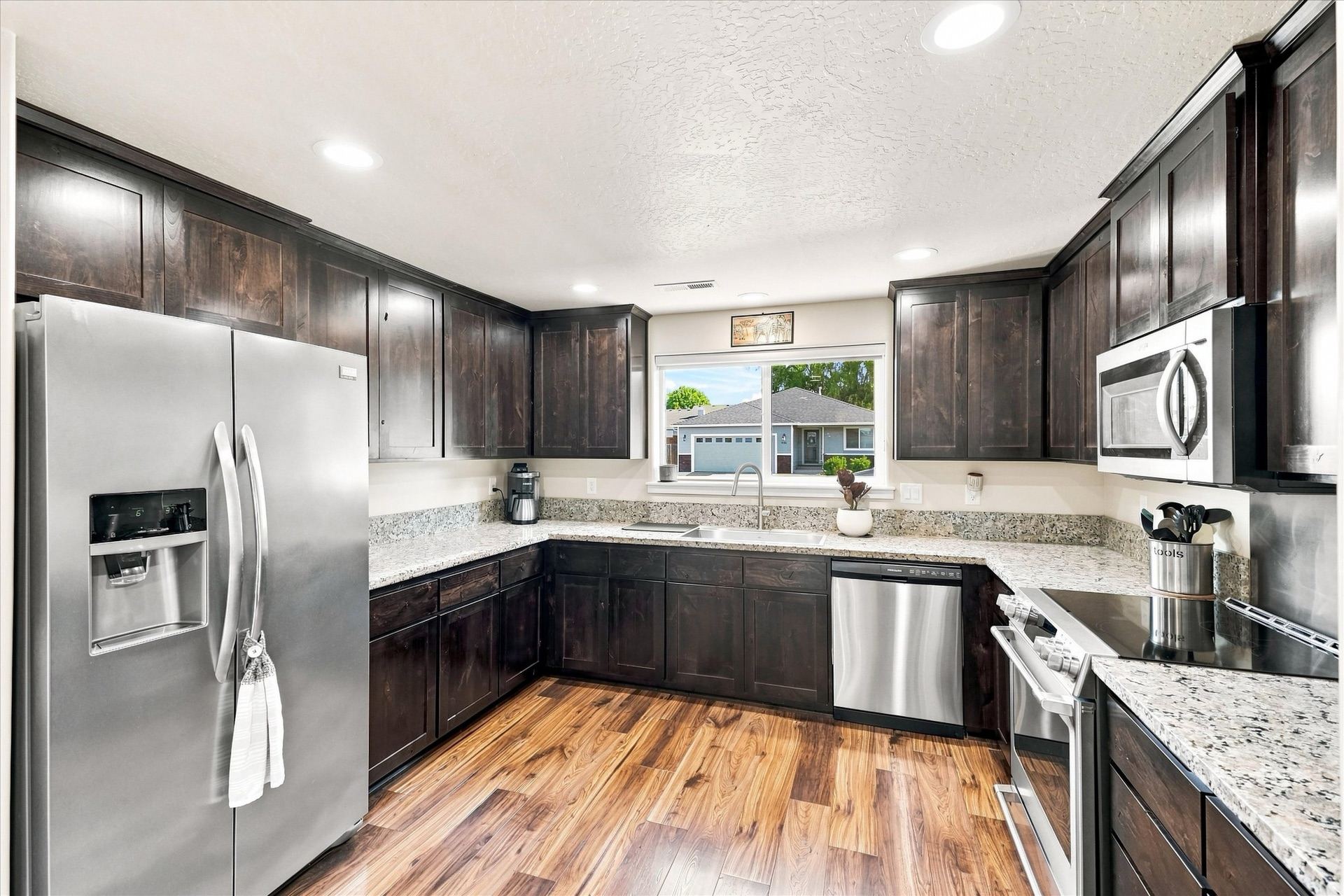 928 Stonewater Drive, view 16