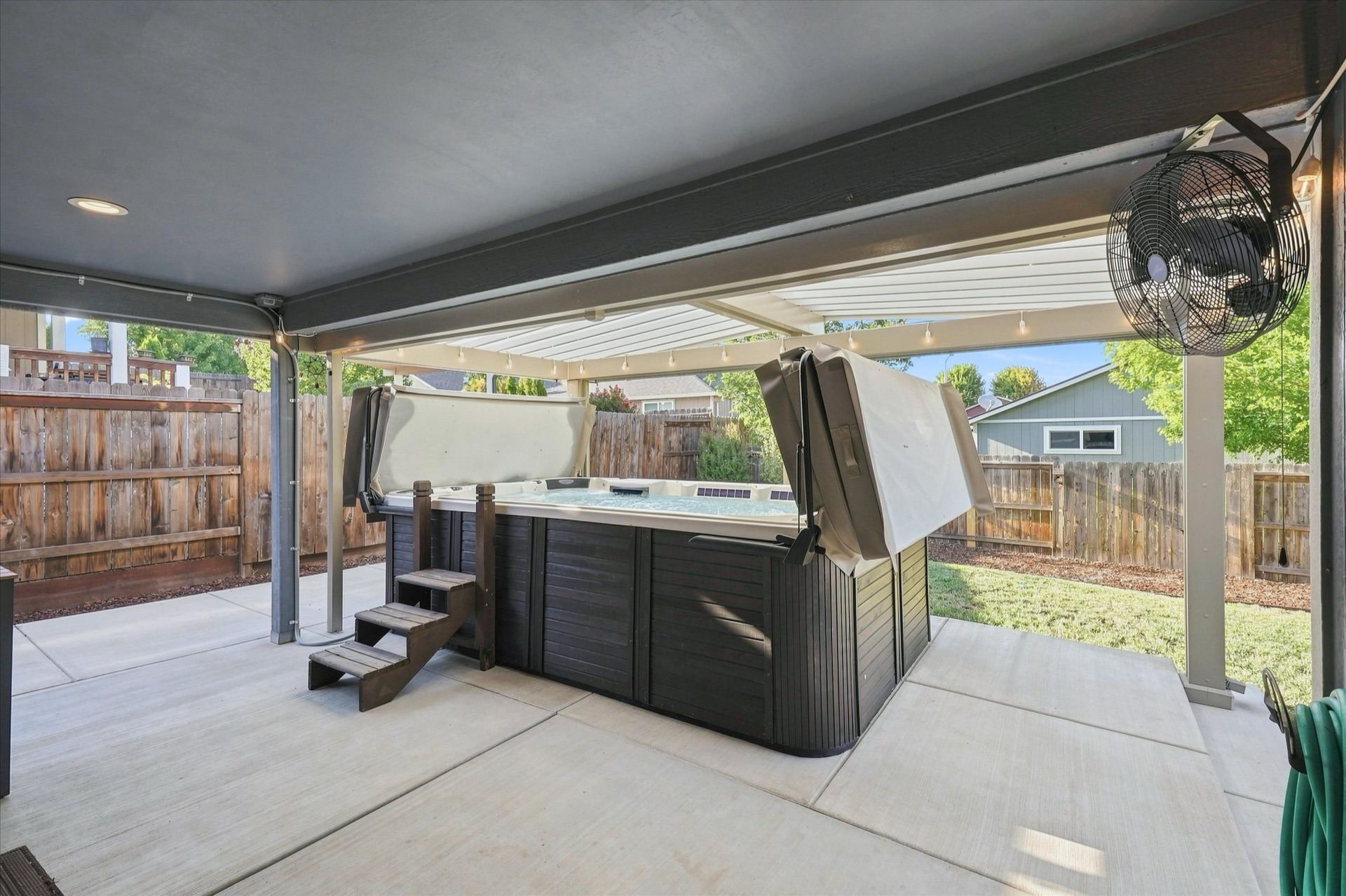 928 Stonewater Drive, view 30