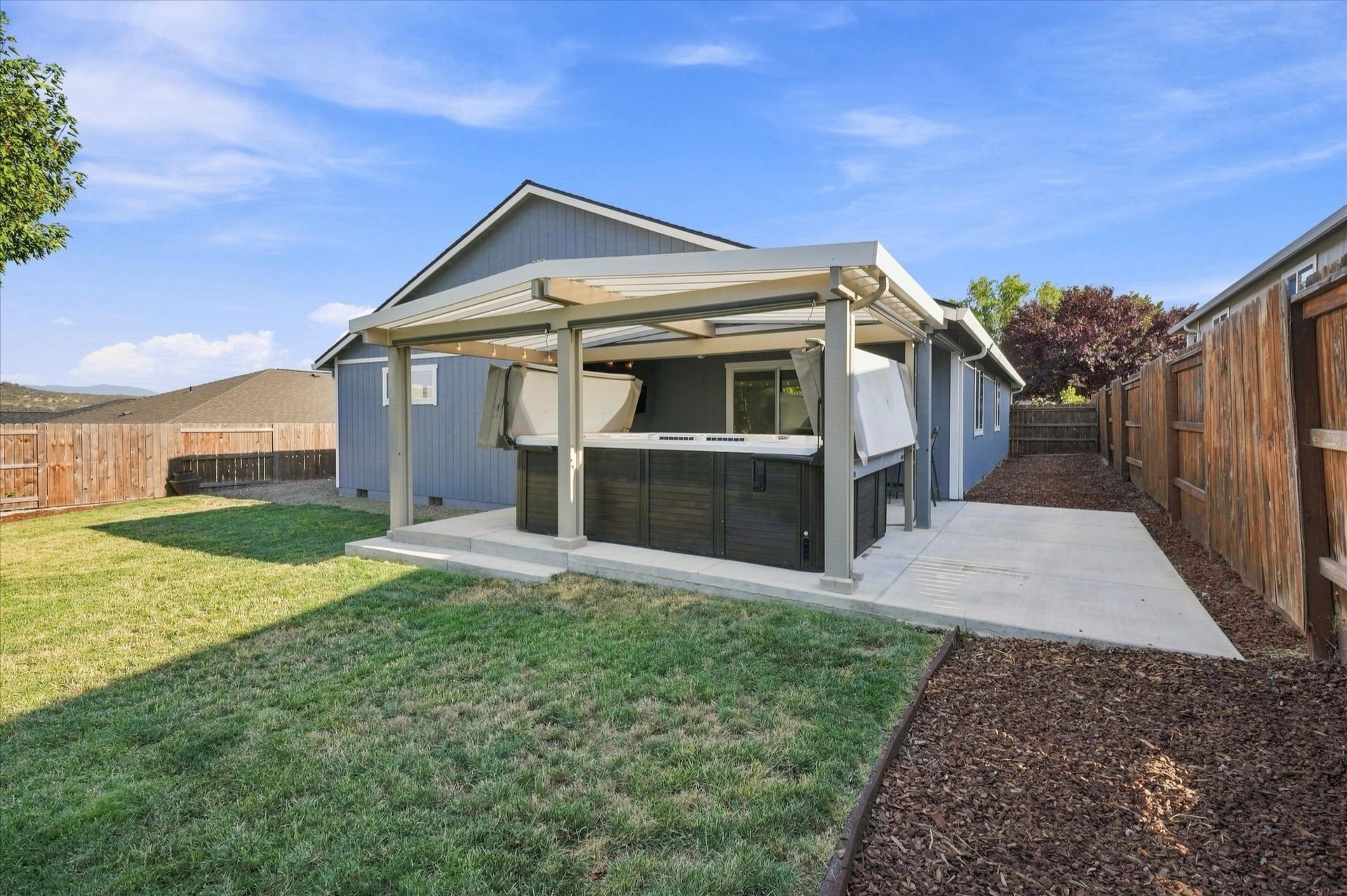 928 Stonewater Drive, view 33